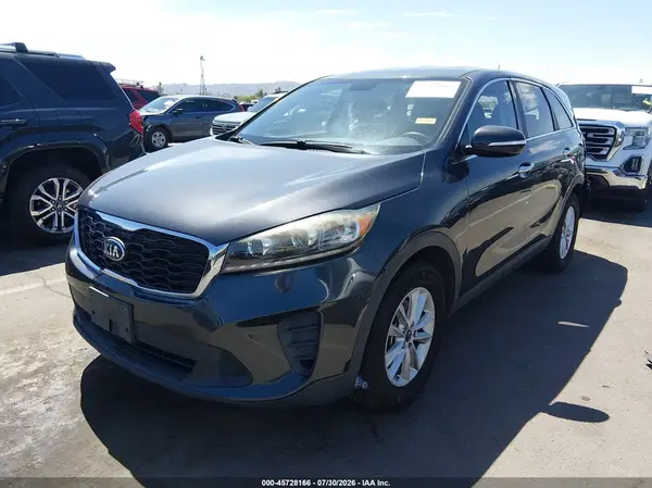 5XYPG4A55KG486152 2019 KIA SORENTO - Image 2