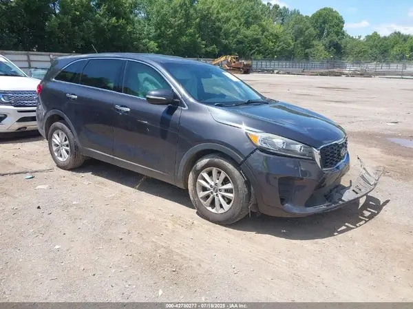 5XYPG4A55KG518565 2019 KIA SORENTO - Image 1