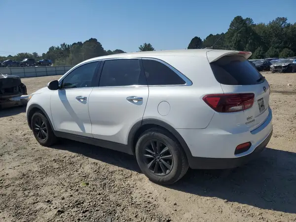 5XYPG4A55KG559049 2019 KIA SORENTO - Image 2