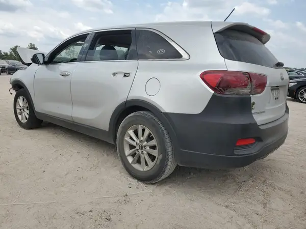 5XYPG4A55KG559701 2019 KIA SORENTO - Image 2