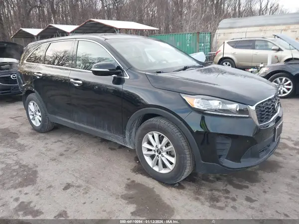 5XYPG4A55KG573128 2019 KIA SORENTO - Image 1