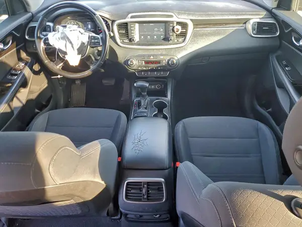 5XYPG4A55KG596814 2019 KIA SORENTO - Image 8