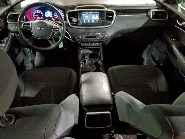 5XYPG4A55KG606161 2019 KIA SORENTO - Image 8
