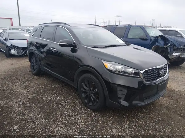 5XYPG4A55KG609755 2019 KIA SORENTO - Image 1