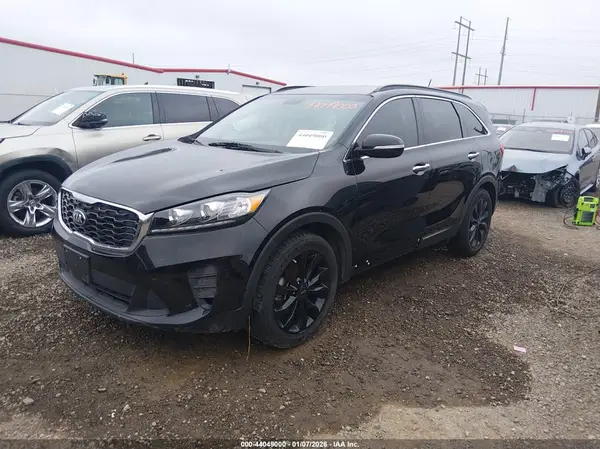 5XYPG4A55KG609755 2019 KIA SORENTO - Image 2