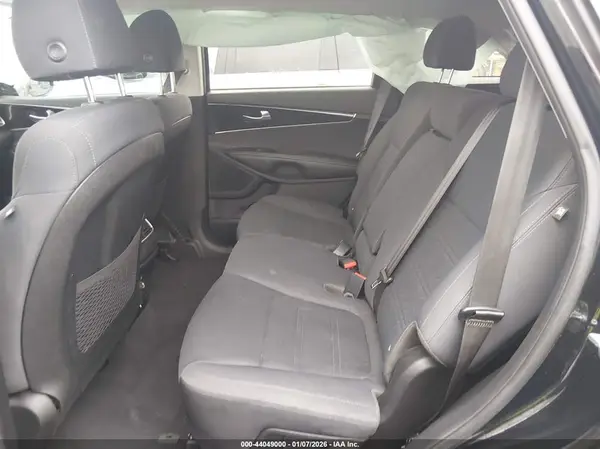5XYPG4A55KG609755 2019 KIA SORENTO - Image 8