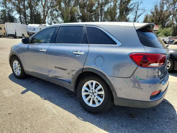 5XYPG4A55LG615489 2020 KIA SORENTO - Image 2