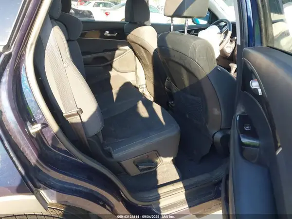 5XYPG4A55LG616237 2020 KIA SORENTO - Image 8