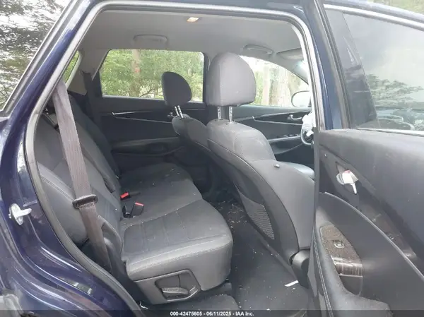5XYPG4A55LG629750 2020 KIA SORENTO - Image 8