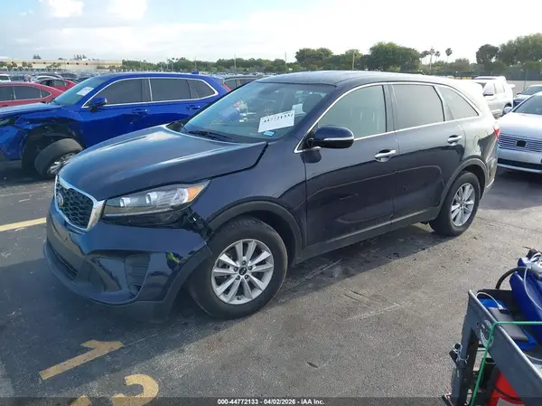 5XYPG4A55LG632177 2020 KIA SORENTO - Image 2