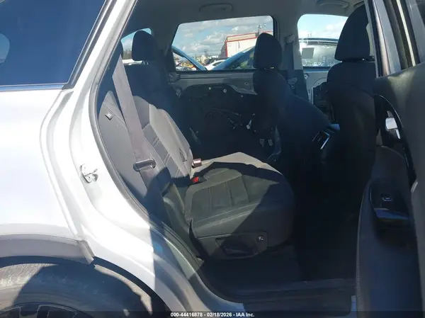 5XYPG4A55LG655099 2020 KIA SORENTO - Image 8