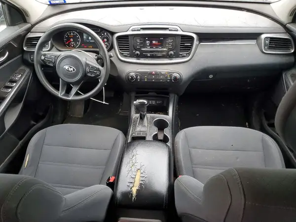5XYPG4A56GG002495 2016 KIA SORENTO - Image 8