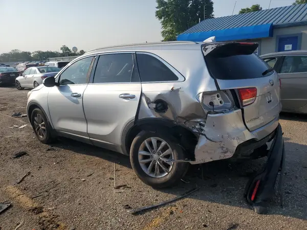 5XYPG4A56GG009978 2016 KIA SORENTO - Image 2