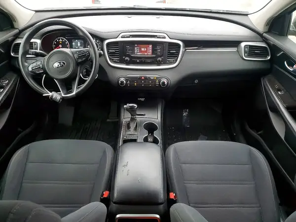 5XYPG4A56GG077228 2016 KIA SORENTO - Image 8