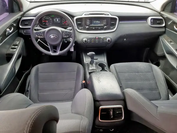 5XYPG4A56GG104492 2016 KIA SORENTO - Image 8