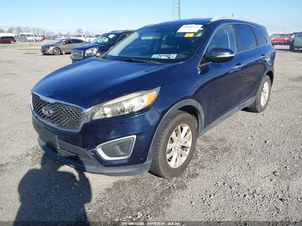 5XYPG4A56GG129909 2016 KIA SORENTO - Image 2