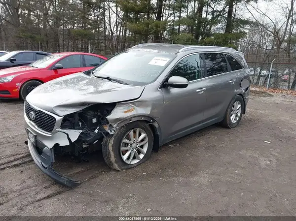 5XYPG4A56GG130543 2016 KIA SORENTO - Image 2