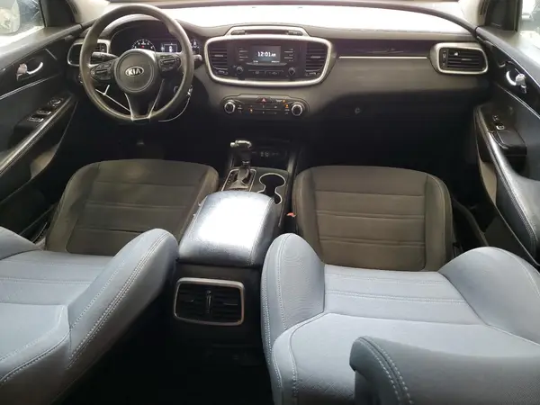 5XYPG4A56GG147097 2016 KIA SORENTO - Image 8