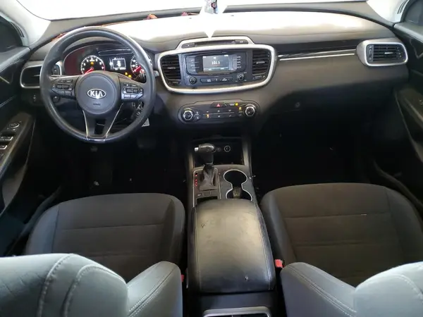 5XYPG4A56GG147102 2016 KIA SORENTO - Image 8
