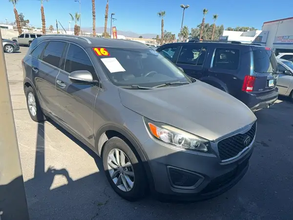 5XYPG4A56GG153322 2016 KIA SORENTO - Image 1