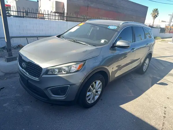 5XYPG4A56GG153322 2016 KIA SORENTO - Image 2