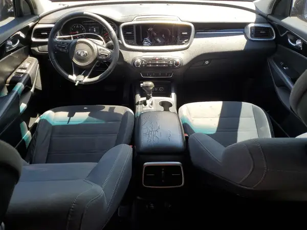 5XYPG4A56GG184411 2016 KIA SORENTO - Image 8