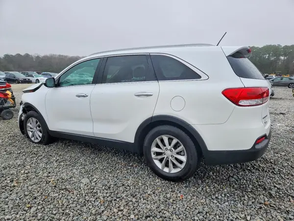 5XYPG4A56HG201869 2017 KIA SORENTO - Image 2