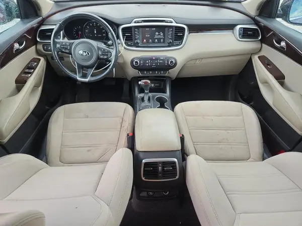 5XYPG4A56HG232880 2017 KIA SORENTO - Image 8