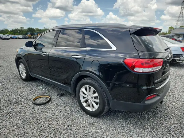 5XYPG4A56HG247895 2017 KIA SORENTO - Image 2