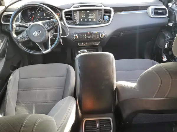 5XYPG4A56HG287717 2017 KIA SORENTO - Image 8