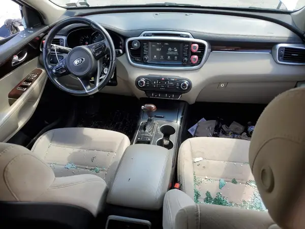 5XYPG4A56HG305990 2017 KIA SORENTO - Image 8