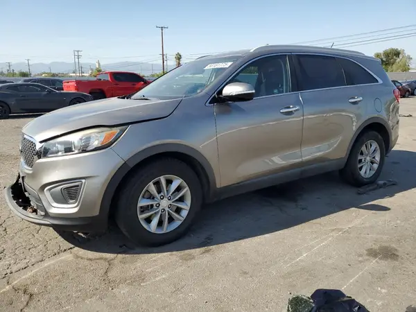 5XYPG4A56JG359666 2018 KIA SORENTO - Image 1