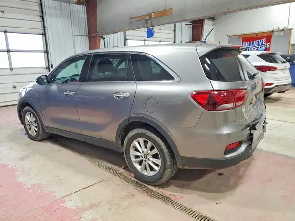 5XYPG4A56KG446582 2019 KIA SORENTO - Image 2