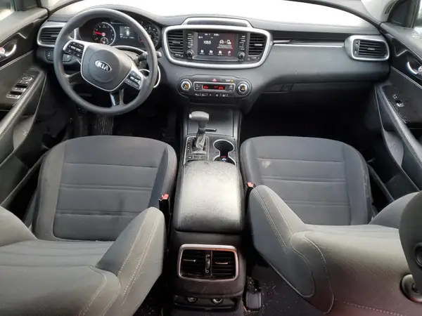 5XYPG4A56KG446825 2019 KIA SORENTO - Image 8