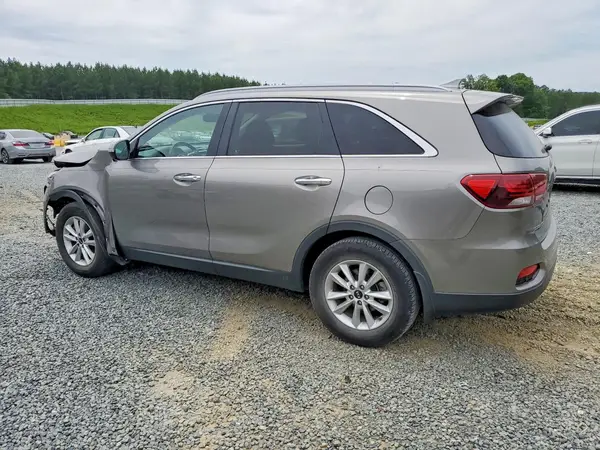 5XYPG4A56KG449241 2019 KIA SORENTO - Image 2