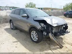 5XYPG4A56KG467903 2019 KIA SORENTO