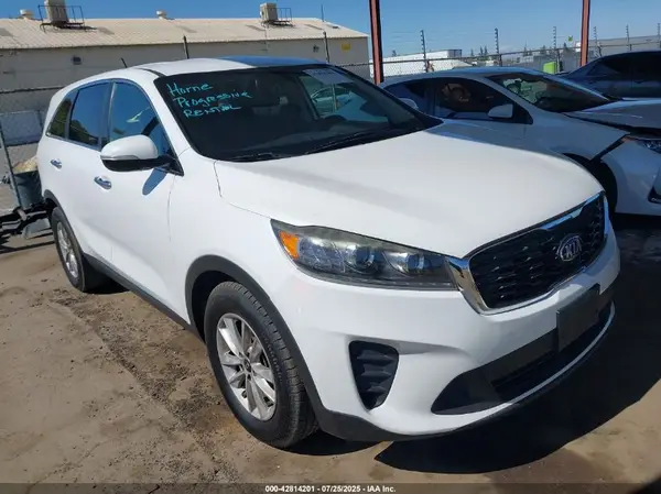 5XYPG4A56KG470350 2019 KIA SORENTO - Image 1