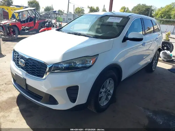5XYPG4A56KG470350 2019 KIA SORENTO - Image 2