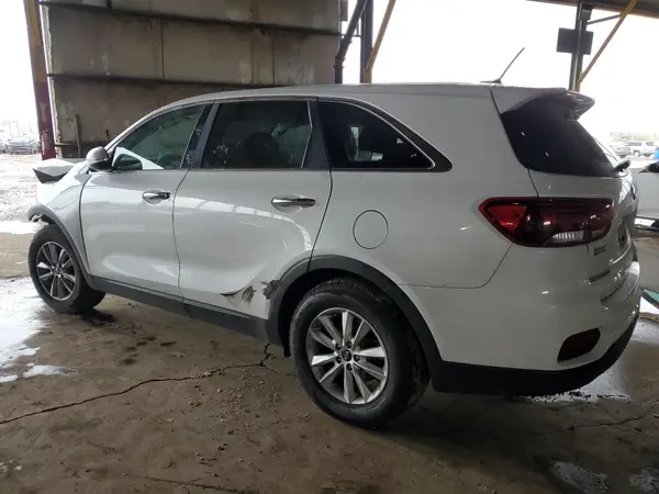 5XYPG4A56KG481879 2019 KIA SORENTO - Image 2