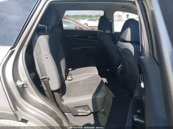 5XYPG4A56KG482336 2019 KIA SORENTO - Image 8