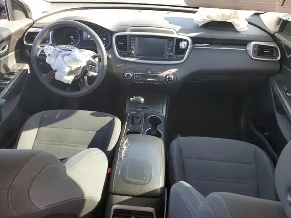 5XYPG4A56KG485639 2019 KIA SORENTO - Image 8
