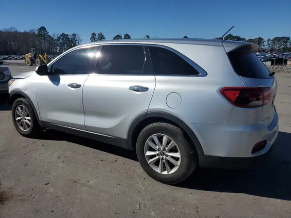 5XYPG4A56KG511897 2019 KIA SORENTO - Image 2