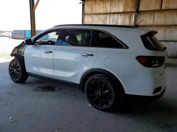 5XYPG4A56KG591637 2019 KIA SORENTO - Image 2