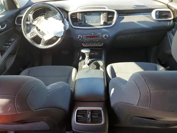 5XYPG4A56KG594201 2019 KIA SORENTO - Image 8
