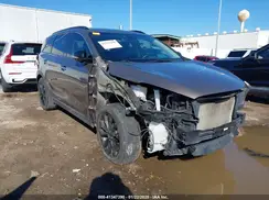 5XYPG4A56KG600188 2019 KIA SORENTO