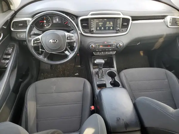 5XYPG4A56KG602698 2019 KIA SORENTO - Image 8