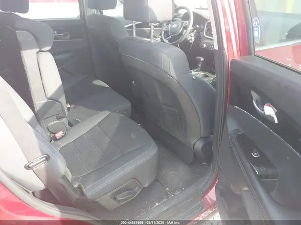 5XYPG4A56LG625819 2020 KIA SORENTO - Image 8