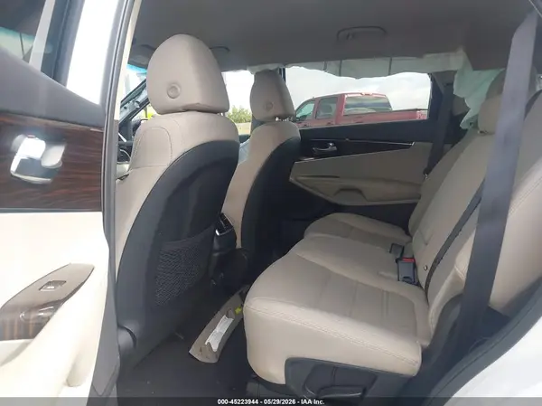 5XYPG4A56LG671943 2020 KIA SORENTO - Image 8