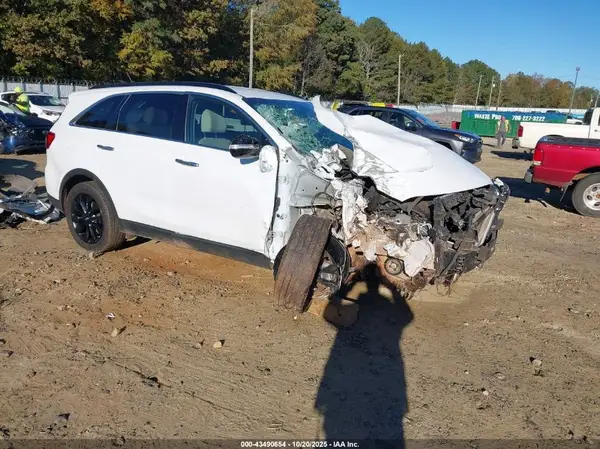 5XYPG4A56LG674437 2020 KIA SORENTO - Image 1