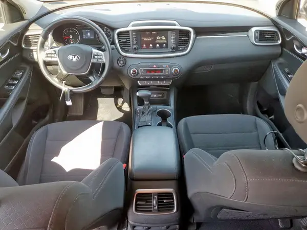 5XYPG4A56LG694896 2020 KIA SORENTO - Image 8